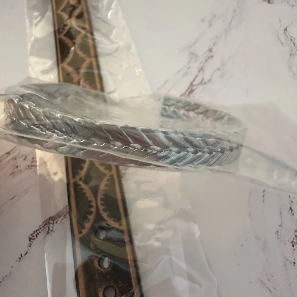 PLUNDER 2 Bracelets Faux Leather And Silvertone Casual Summer Bracelets